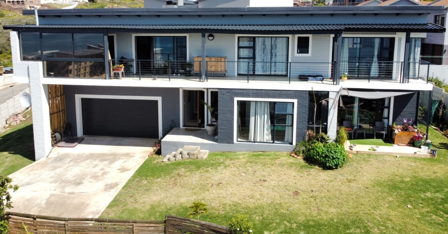 5 Bedroom Property for Sale in De Bakke Western Cape